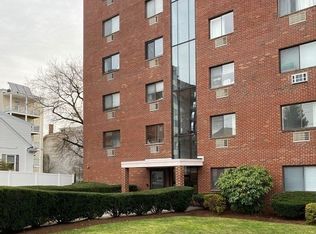 12 Pond Ln APT 21, Arlington, MA 02474
