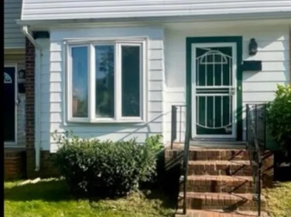 4423 Foxfire Ln, Richmond, VA 23223