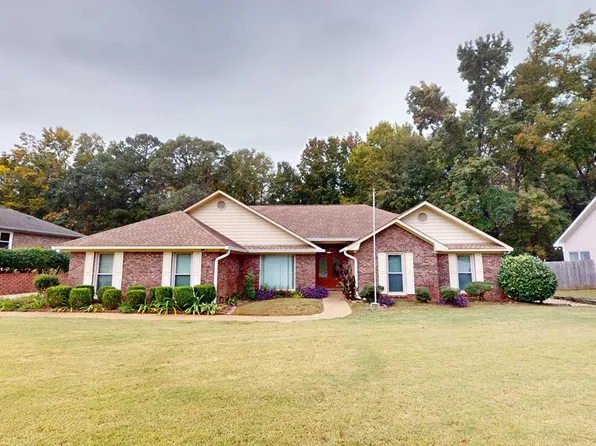 5745 Ironstone Dr, Columbus, GA 31907