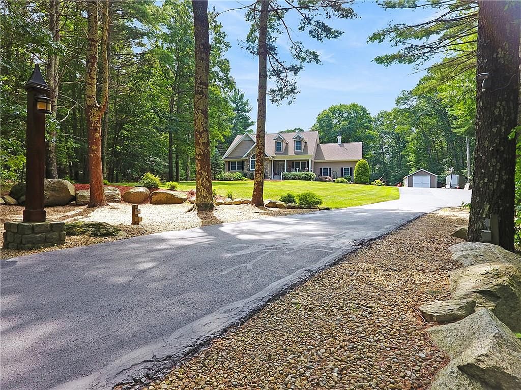 410 Old Plainfield Pike, Scituate, RI 02825 Zillow
