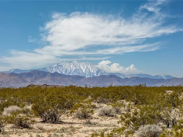 1235 W Cascade Rd, Joshua Tree, CA 92252