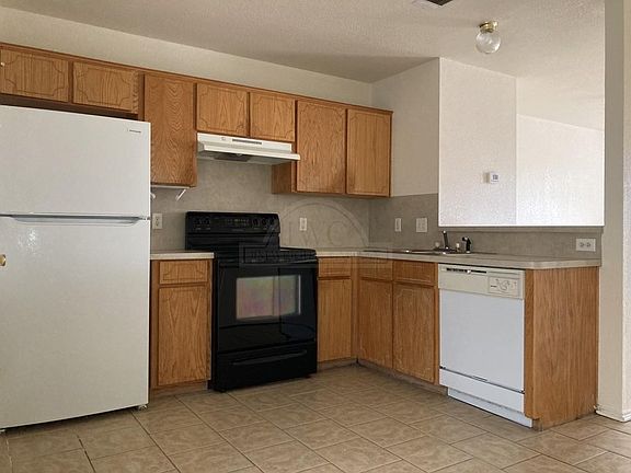2nd image of 4410 Jeff Scott Dr #168071254