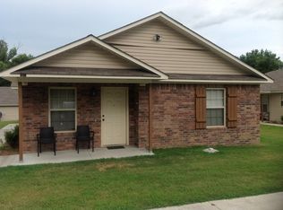 3302 N 54th St #1, Fort Smith, AR 72904