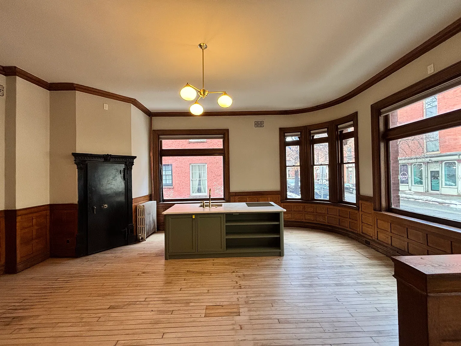 2 bed, 1815 sqft, $3,100 — Photo 4