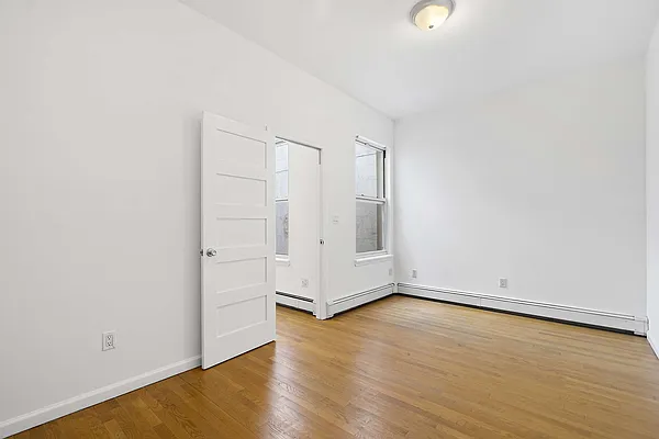 Rented by Compass | media 2