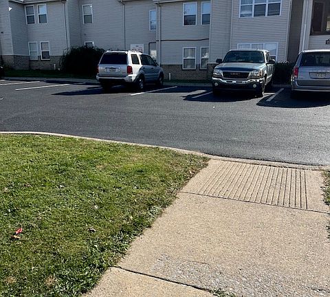 4th image of 132 Huntington Park Dr APT 201-1