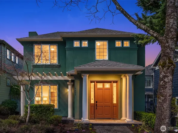 2455 30th Avenue NE, Issaquah, WA 98029