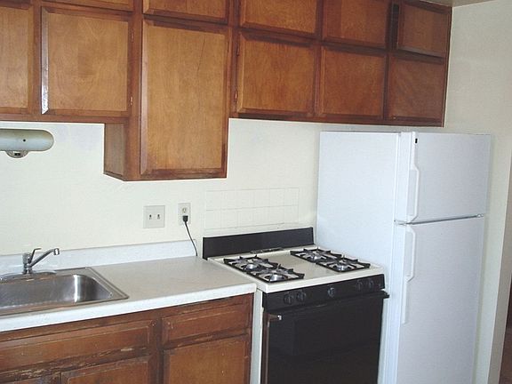 2nd image of 8810 Blaisdell Ave S APT 5