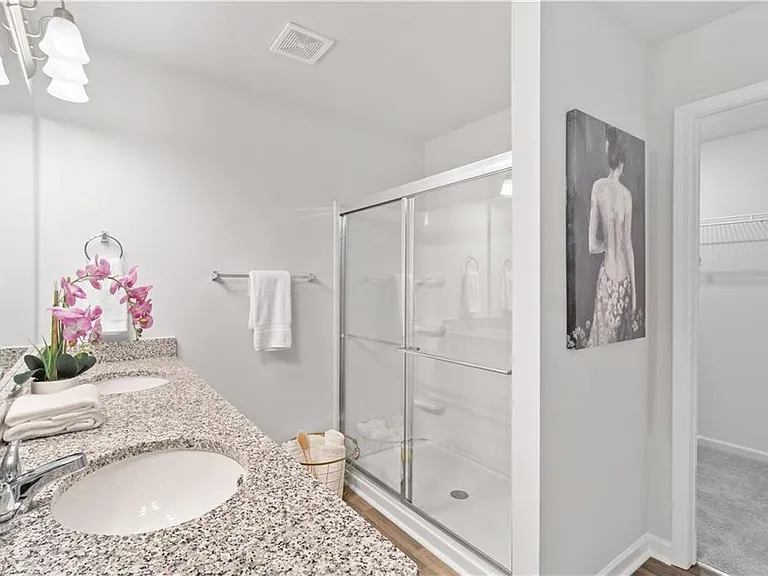 693 Cygnet Ln — Photo 6