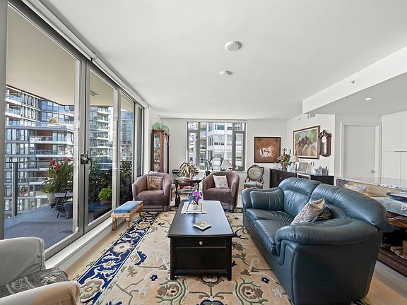 5th image of 1678 Pullman Porter St #806