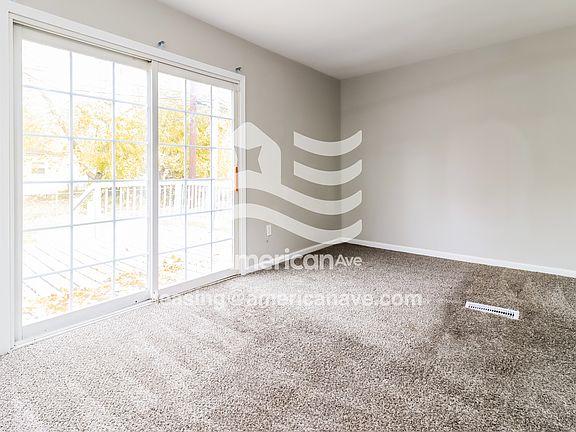 7-Main Bedroom