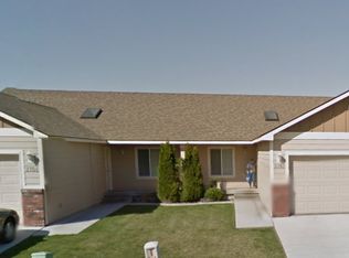 3704 W 19th Ct, Kennewick, WA 99338