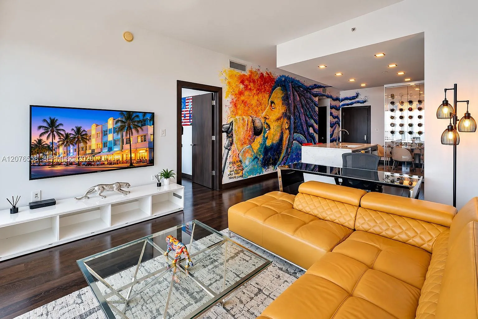 900 Biscayne Bay Condo — Photo 4
