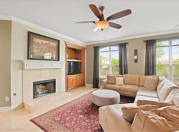 5th image of 4405 Pasada Ln