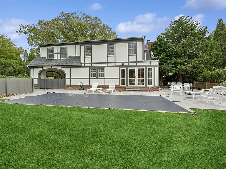 39 Linden Ln — Photo 14