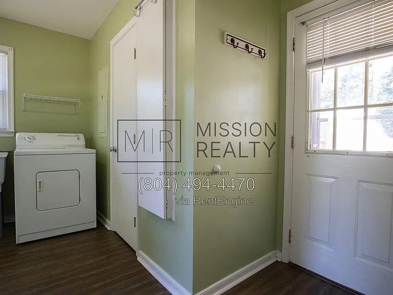 7750 Robinwood Dr — Photo 20
