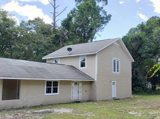 114 Maine Ave, Interlachen, FL 32148