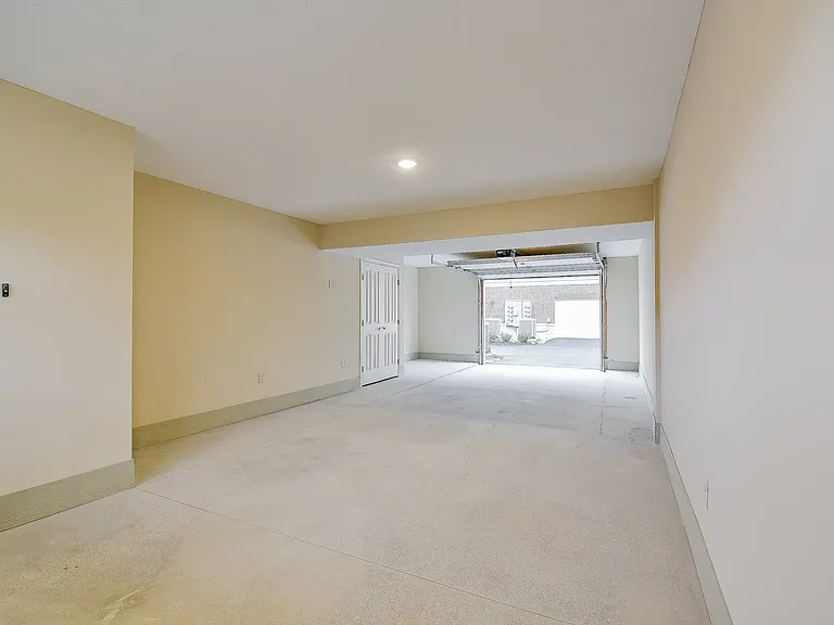 The Arbor Apartments — Photo 59