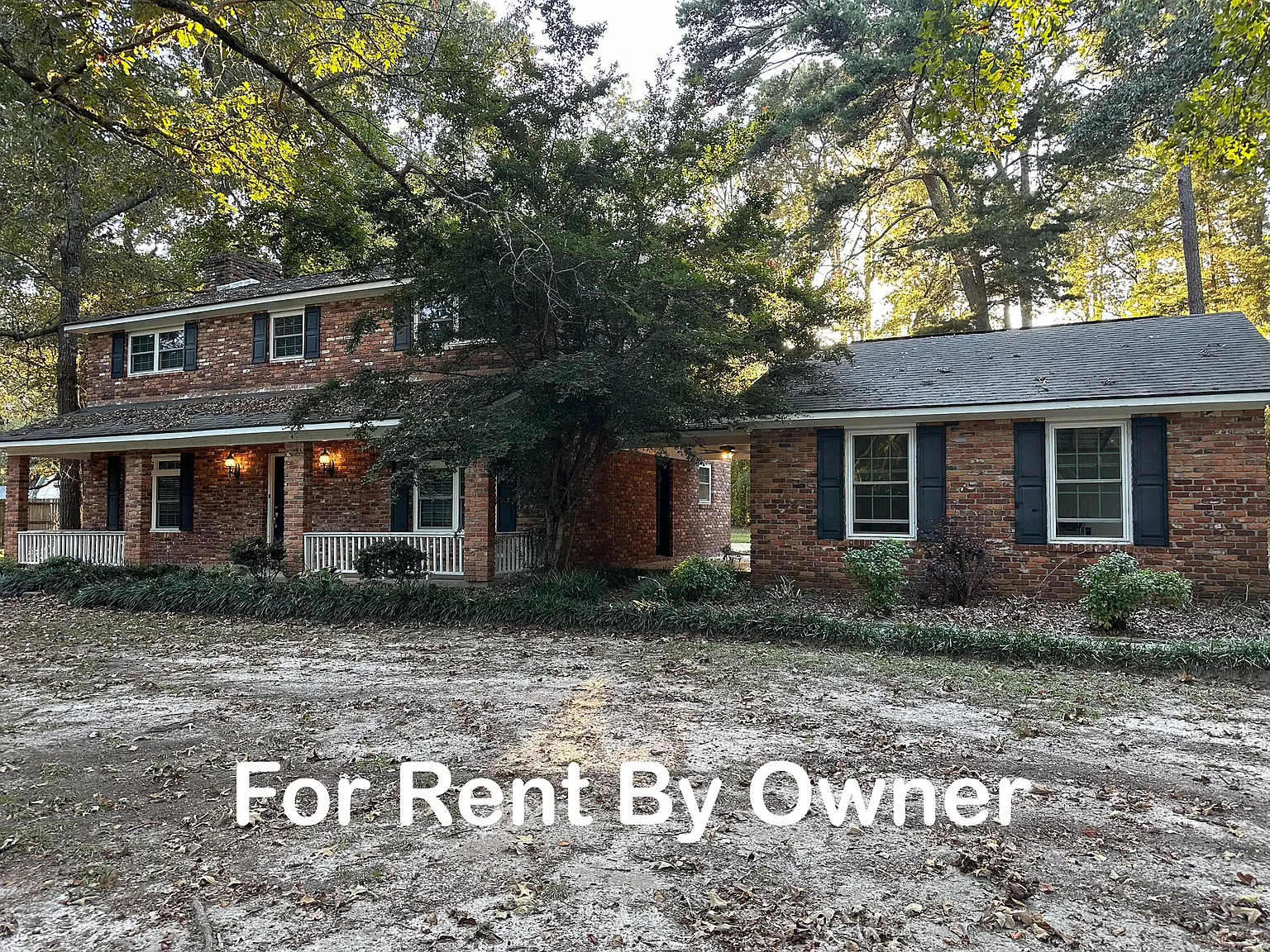 4 bed, 2.5 bath, 2204 sqft, $2,400 — Photo 1