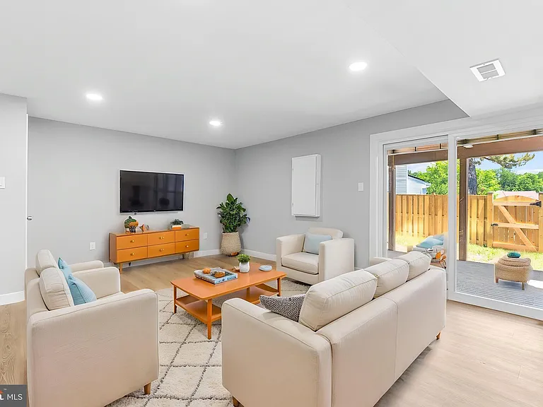 11409 Berland Pl — Photo 16