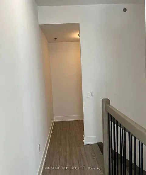 310 Tweedsmuir Ave #Townhouse 2 — Photo 32