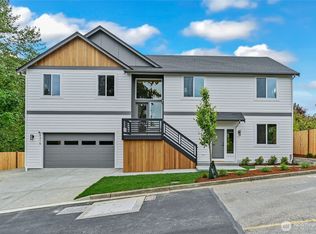 5315 S 166th Ave, Tukwila, WA