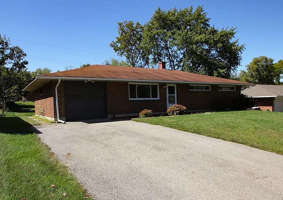 1st image of 635 Upland Dr