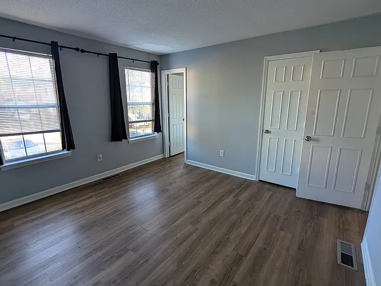 1541 Cedar Bluff Trl — Photo 7