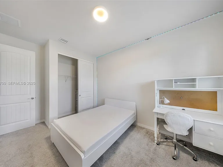 5110 Eucalyptus Dr #3 — Photo 8