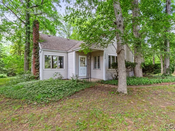 1250 Gady Rd, Adrian, MI 49221