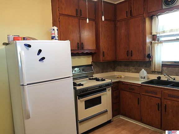 2nd image of 6010 Logan Ave
