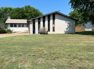 1525 N Elm St, Miami, OK 74354