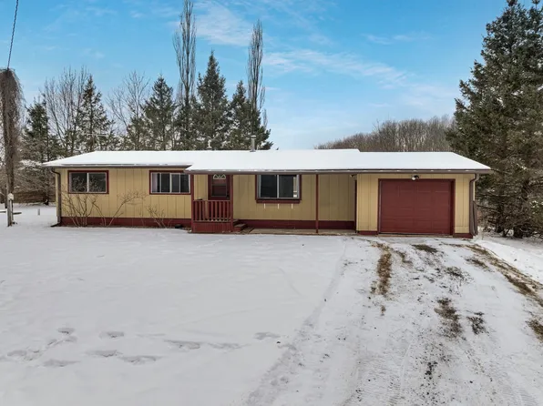 862 21st St, Cameron, WI 54822