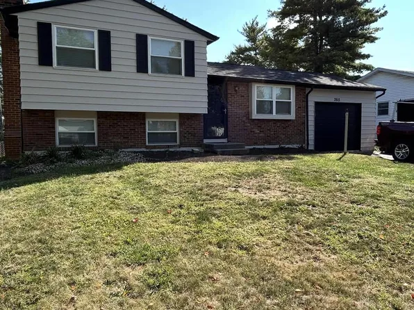 2615 McClain Ct, Grove City, OH 43123