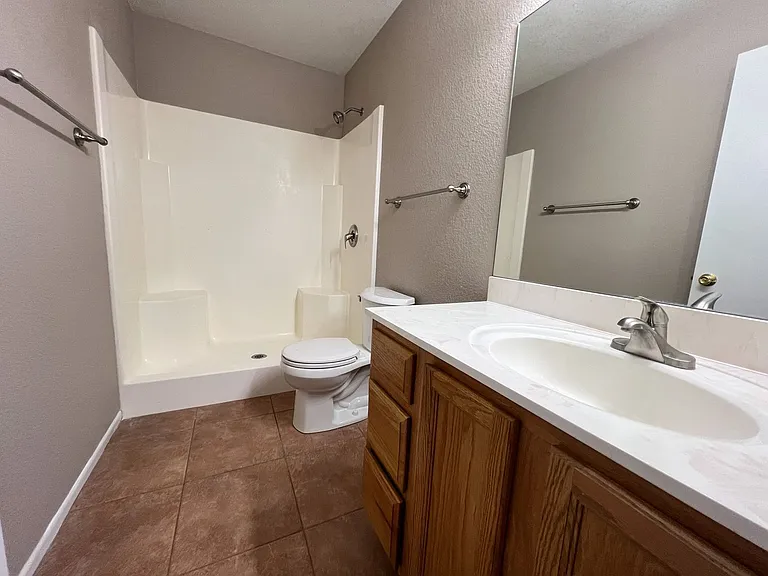 4203 E Commercial Way #B — Photo 10