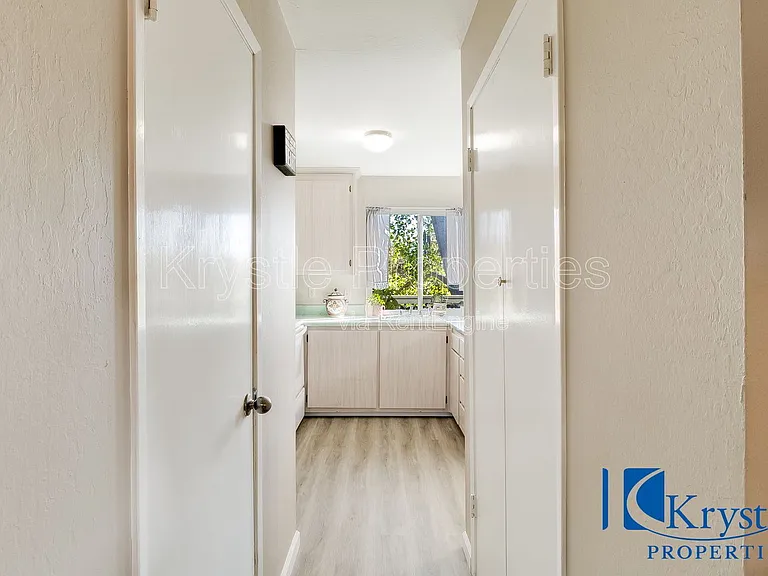 138 Warwick Dr #86 — Photo 16