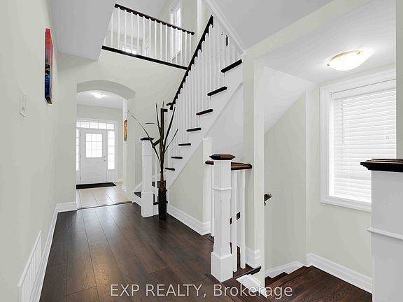 3rd image of 149 Westfield Dr