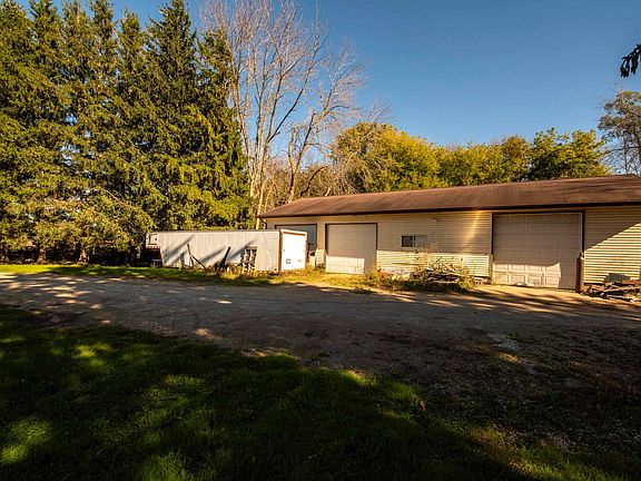 3rd image of 5224 Frontier Rd