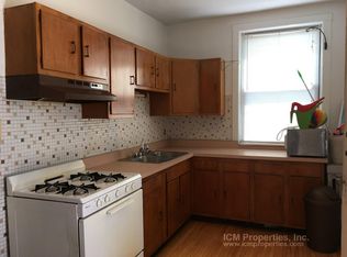 2251 W Argyle St #3, Chicago, IL 60625