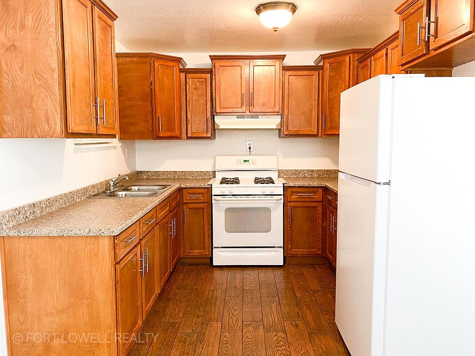1st image of 6 E Hill Dr #Hill6c