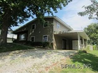 1025 W Johnson St, Vandalia, IL 62471