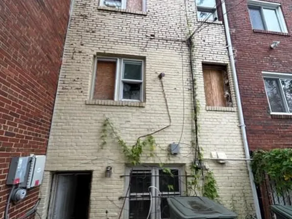 2217 Payne Ter SE, Washington, DC 20020