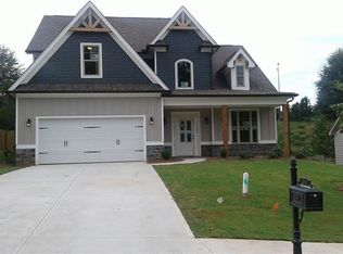 29 Lakewood Ct, Cartersville, GA 30120