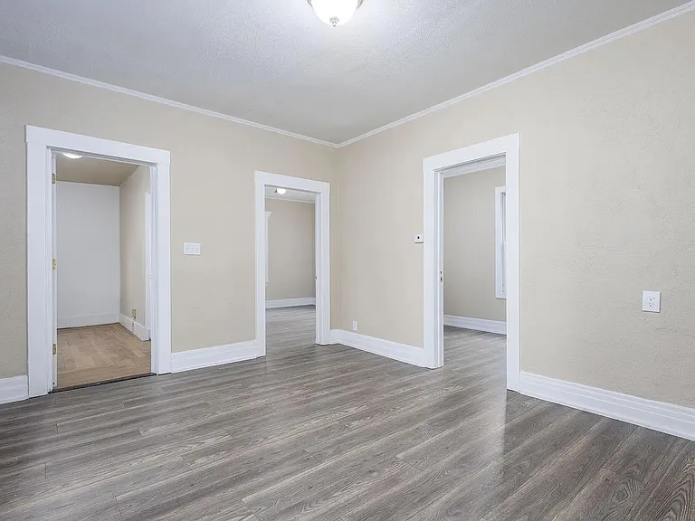 667 Pine St #1 — Photo 7