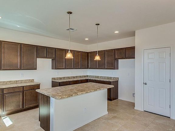 5th image of 22418 N 182nd Ln