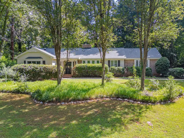 8509 Valley Brook Dr, Raleigh, NC 27613
