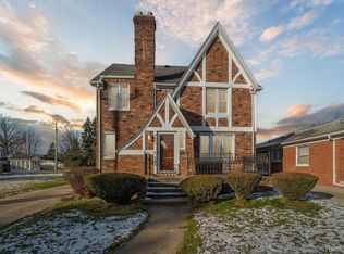 8835 Riverdale, Redford, MI 48239