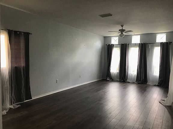 3rd image of 4003 Sand Palm Ct