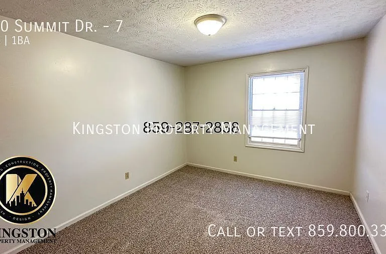 100 Summit Dr #7 — Photo 8