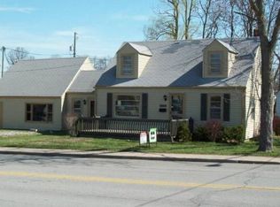 5825 Fairfield Ave, Fort Wayne, IN 46807